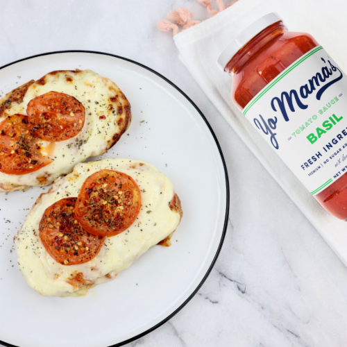Yo Mama’s Foods® Low-Carb Tomato Basil Pasta Sauce Perspective: right