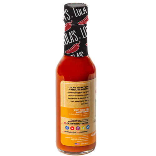 Lola's® Carolina Reaper Fine Hot Sauce Perspective: right