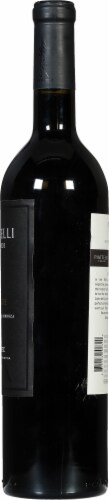 Piattelli Vineyards Premium Malbec Red Wine Perspective: right