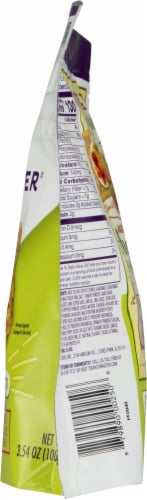 Crunchmaster® Avocado Toast Guacamole Crackers Perspective: right