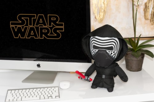 Star Wars 15 Talking Plush: Kylo Ren Perspective: right