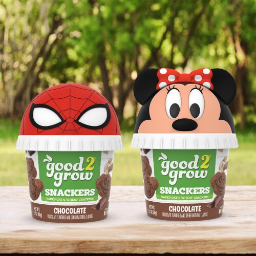 Good2Grow® Chocolate Baked Oat & Wheat Snackers Perspective: right