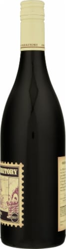 Oregon Territory Pinot Noir Red Wine Perspective: right