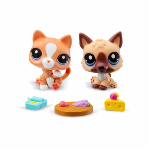 Littlest Pet Shop® Bark-Cuterie Perspective: right