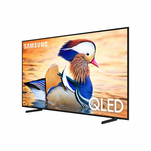 Samsung 32" QLED 4K Quantum UHD LED HDR Smart TV - 32Q60D Perspective: right