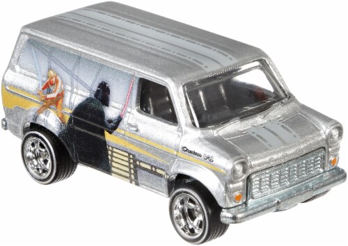 Hot Wheels® Star Wars™ Van Perspective: right