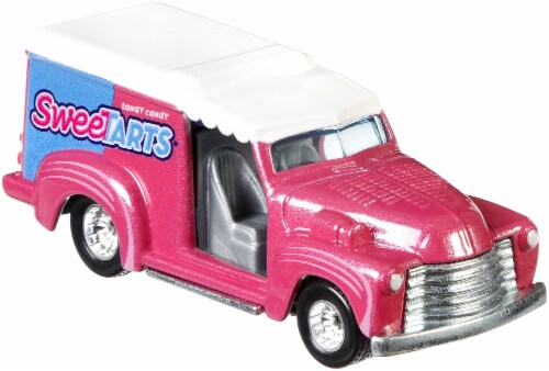 Hot Wheels® Sweetarts® '52 Chevy Perspective: right