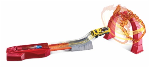 Mattel® Hot Wheels® Flame Jumper Play Set Perspective: right