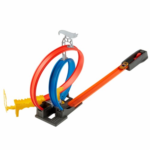 Hot Wheels® Energy Track™ Set Perspective: right
