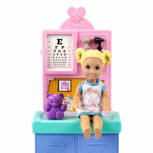 Barbie Pediatrician Playset, Brunette Doll, Exam Table, X-ray & Accessories Perspective: right