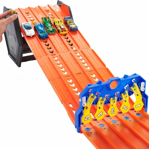 Mattel Hot Wheels® Roll Out Raceway Track Set Perspective: right