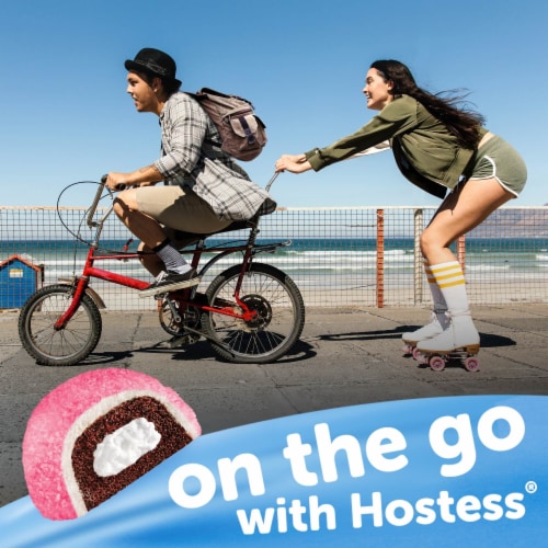 Hostess® Single-Serve Snoballs® Coconut & Marshmallow Covered Chocolate Cakes Perspective: right