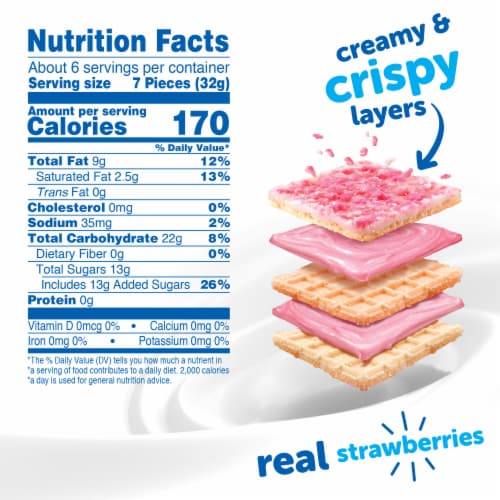 Hostess® Crispy Minis Strawberries & Creme Wafer Snacks Perspective: right