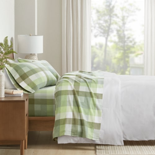 HD Designs Flannel Bison Plaid Perspective: right