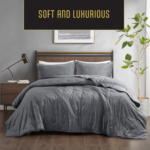 Modavari Home Fashions Quilt - Gray Perspective: right