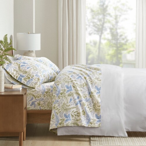 HD Designs Flannel Inky Fern Perspective: right
