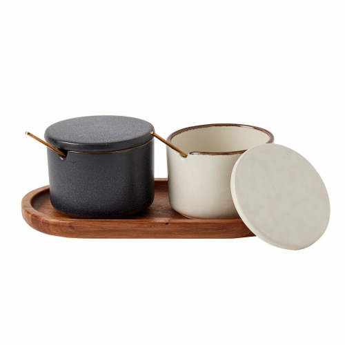 SDS for HD Designs Salt & Pepper Set with Acacia Tray Perspective: right