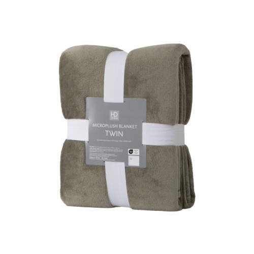HD Designs® Microplush Blanket - Green Perspective: right