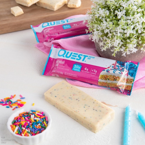 Quest Birthday Cake Protein Bars Perspective: right