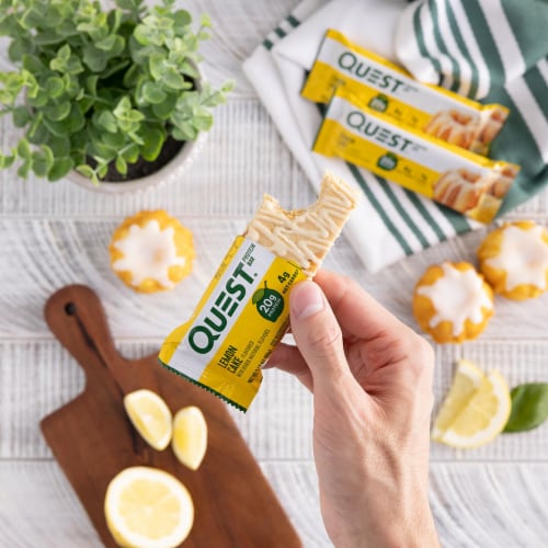 Quest Lemon Cake Flavor Protein Bars Perspective: right
