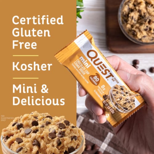 Quest Minis Chocolate Chip Cookie Dough Protein Bars Perspective: right