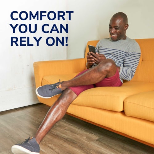 Dr. Scholl's® Tri-Comfort® Men's Insoles Perspective: right