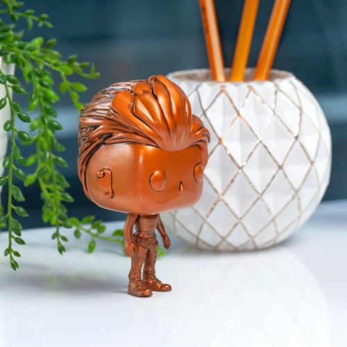 Ready Player One Funko POP Vinyl Figure - Copper Art3mis Perspective: right
