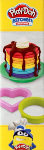 Play-Doh Kitchen Creations Flip'n Pancakes Playset Perspective: right