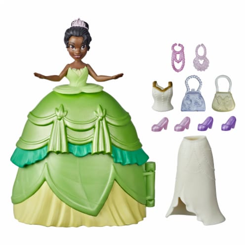 Hasbro Disney Princess Secret Styles Fashion Surprise Assortment Perspective: right