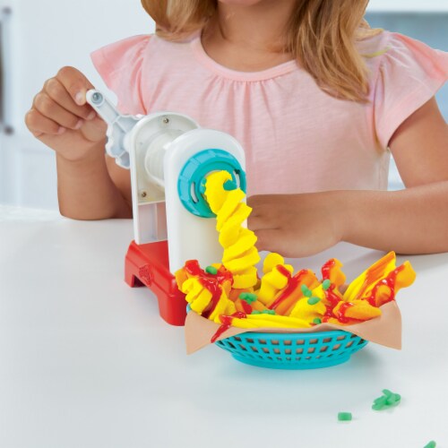 Play-Doh Kitchen Creations Silly Noodles Playset