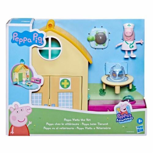 Peppa Pig Peppa Visits the Vet Playset Perspective: right