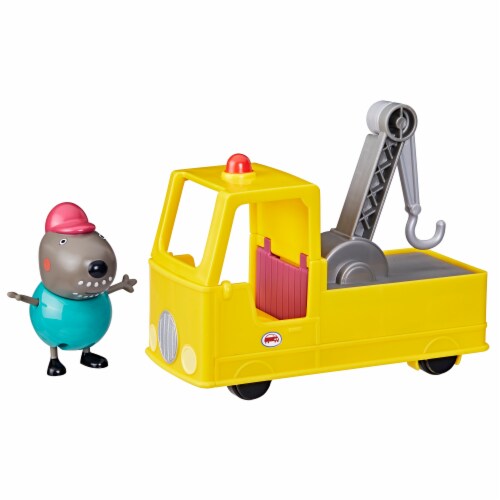 Peppa Pig Granddad Dog's Tow Truck Perspective: right