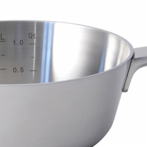 BergHOFF 7-Inch Stainless Steel Conical Sauce Pan - Silver Perspective: right