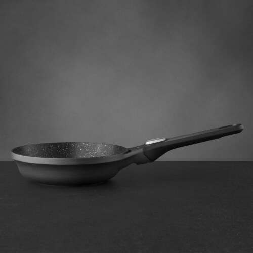 BergHOFF GEM 8-Inch Non-stick Fry Pan, Detachable Handle, Black Perspective: right