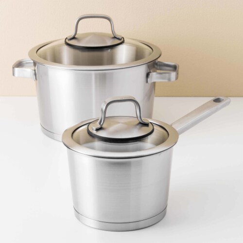 BergHOFF Essentials Manhattan Stainless Steel Covered Casserole Perspective: right