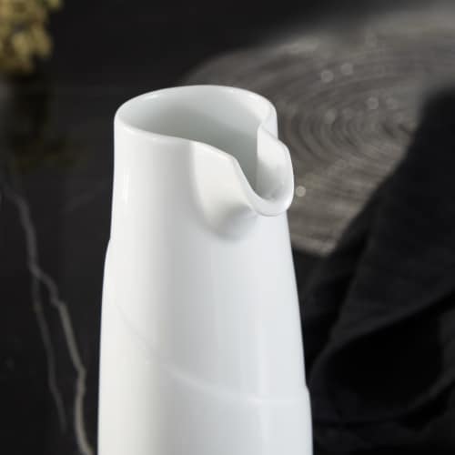 BergHOFF Essentials Porcelain Milk Jug Perspective: right