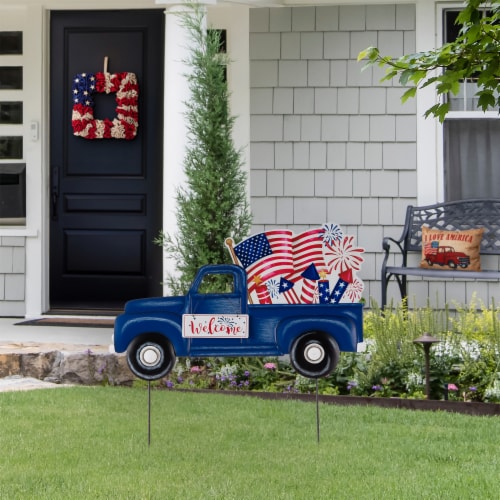 Glitzhome Americana Metal Truck Yard Stake/Wall Sign Perspective: right