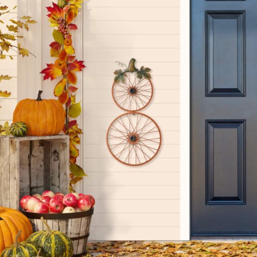 Glitzhome Bicycle Wheel Pumpkin Porch Sign for Harvest Thanksgiving Decor Perspective: right