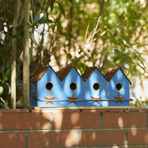 Glitzhome 17 L Retro Blue Distressed Solid Wood Birdhouse with Perch Perspective: right
