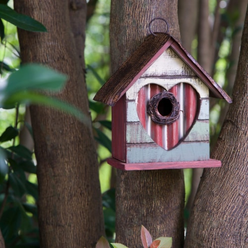 Glitzhome 8.66 H Heart Design Wooden Bird House, Distressed Textured Perspective: right