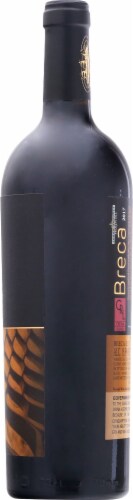 Bodega Breca Garnacha Spanish Red Wine Perspective: right