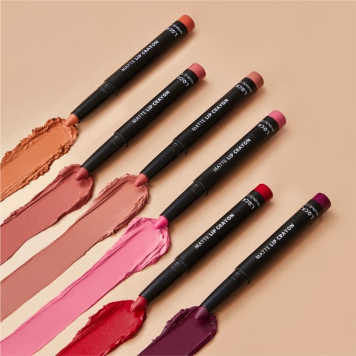 L.O.C.K. 02 Pale Pink L.O.C.K. Matte Lip Crayon Perspective: right