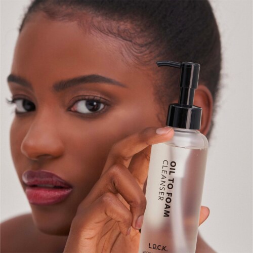 L.O.C.K. Oil to Foam Cleanser Perspective: right