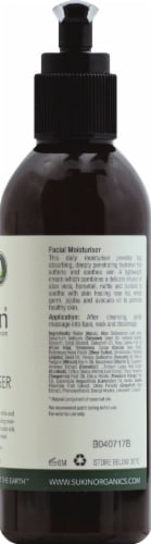 Sukin Signature Facial Moisturiser Perspective: right