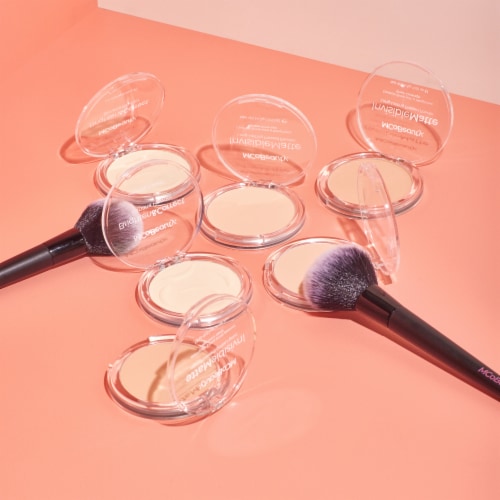 MCoBeauty Invisible Matte Pressed Powder Long-Lasting Evens + Refines Skin Tone - Natural Beige Perspective: right
