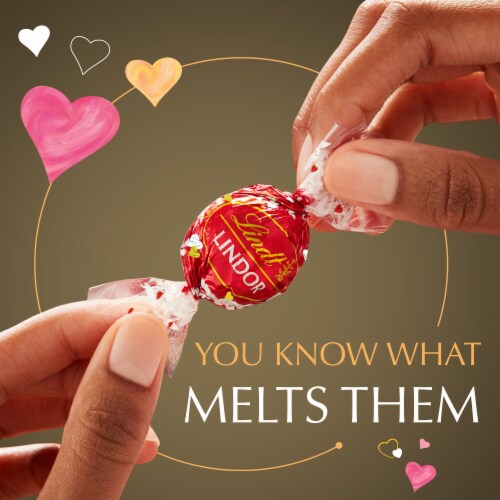 Lindt LINDOR Valentine's Day Assorted Chocolate Candy Truffles Bag Perspective: top
