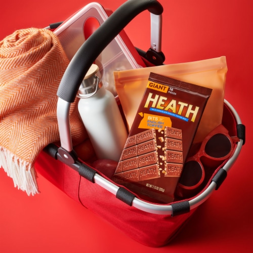 HEATH Milk Chocolate English Toffee Giant Candy Bar, 16 pieces / 7.13 oz - King Soopers