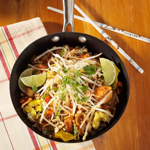 Nordic Ware Superior Aluminized Steel Spun Wok, 8-Inch Perspective: top