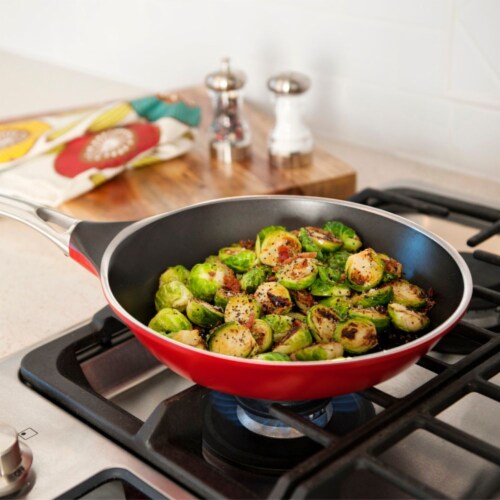 Nordic Ware Pro Cast Traditions Saute Skillet - Red Perspective: top