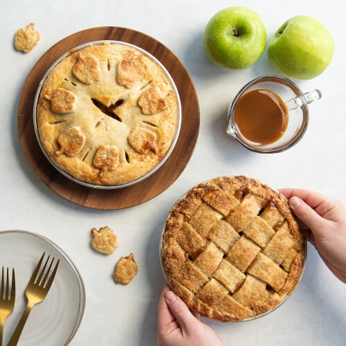 Nordic Ware Naturals Compact Ovenware 5 Mini Pie Pan Perspective: top